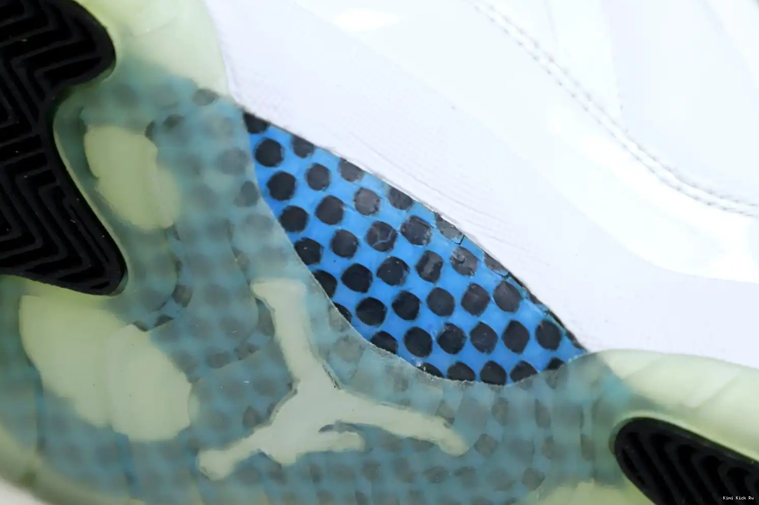 BLUE LOW Kimikick RETRO JORDAN AIR 11 LEGEND 0711